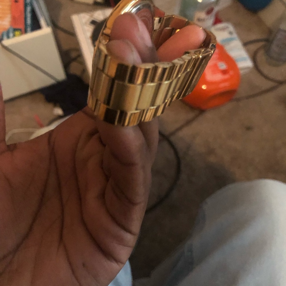 Watch - Picture 8 of 8